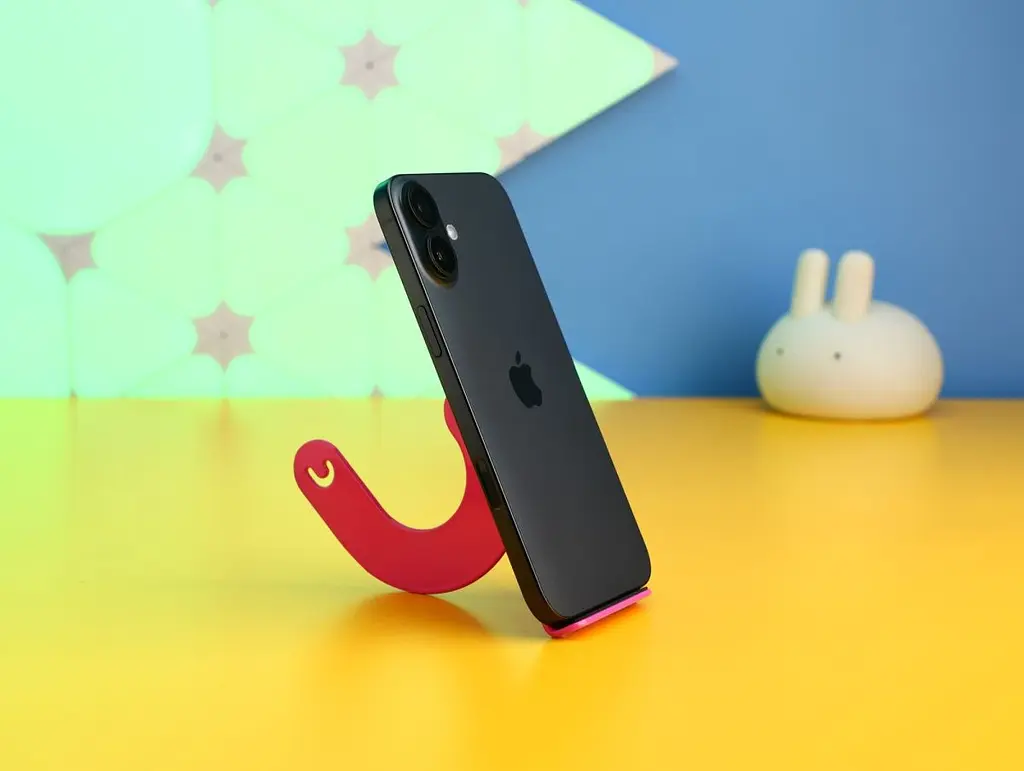 Смартфон Apple iPhone 16 Plus 512GB Black (MY1P3) Б/В [172522] - фото 7