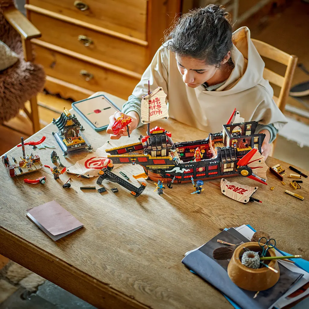 Конструктор LEGO Ninjago Щедрість храму 2387 деталей (71848) - фото 12