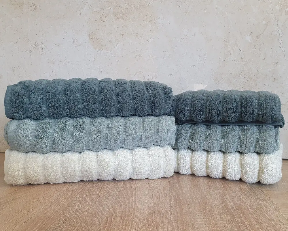Набір турецьких махрових рушників Cestepe MicroCotton Premium 3 штуки 50x90 + 3 штуки 70х140 Ezgi 6 щільність 600 г/м2 - фото 4