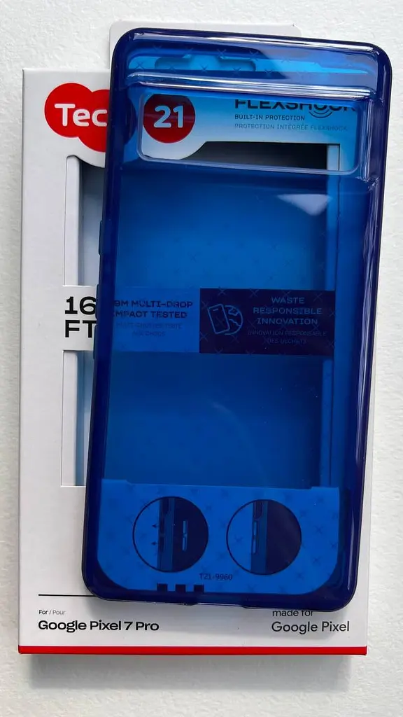 Оригінальний протиударний чохол Tech21 Evo Check для Google Pixel 7 Pro (6.7") Blue (T21-9960) - фото 3