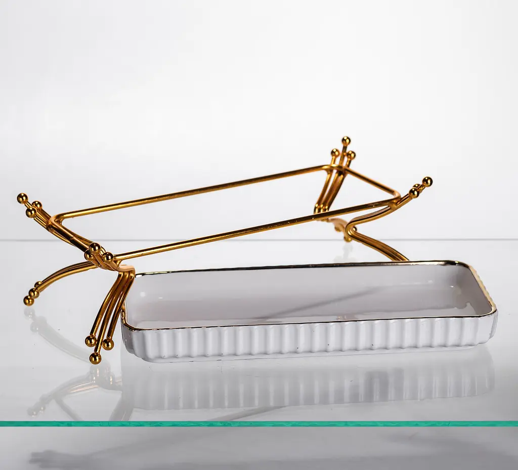 Фарфоровое сервировочное блюдо на металлической подставке 37×18×5 (см) блюдо для подачи закусок Белый с золотом Yiwu LB-1566G - фото 5