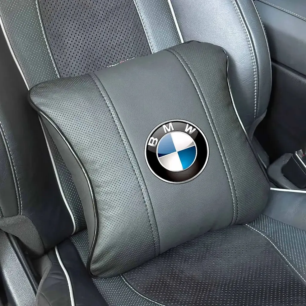 Подушка на підголівник з логотипом BMW Екошкіра 3D Кольоровий лого Чорна-Чорний кант 1 шт