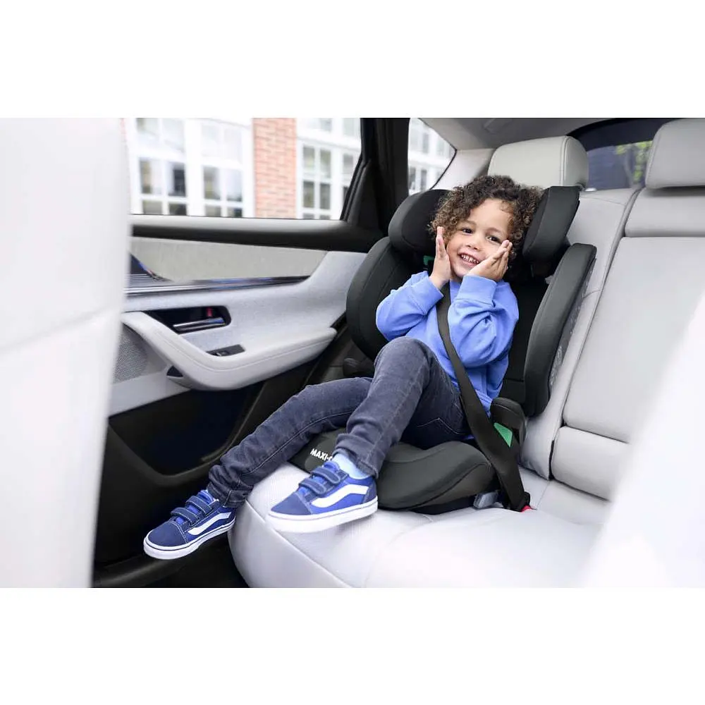 Автокрісло Maxi-Cosi RodiFix M i-Size Basic Black чорне (8757870110) - фото 18