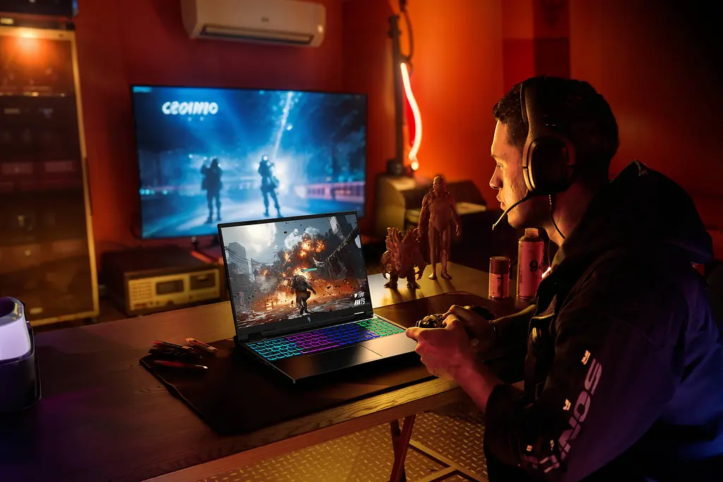 Ноутбук Acer Nitro 16 AN16-73 16' WQXGA IPS, Intel i7-14650HX, 32GB, F1TB, NVD4060-8, Lin, чорний (NH.QSNEU.001) - фото 2