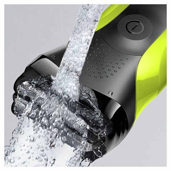 Електрична бритва Braun Series 3 300BT - фото 4