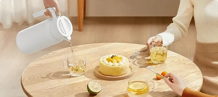 Термос-глечик Xiaomi Mijia Thermos Kettle 2L білий MJBWH02PL / BHR8745CN - фото 9