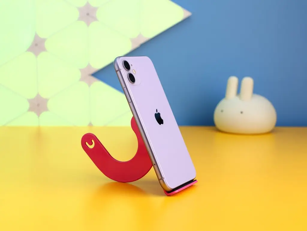 Смартфон Apple iPhone 11 128 ГБ фіолетовий (MWLJ2) б/в [174948] - фото 6