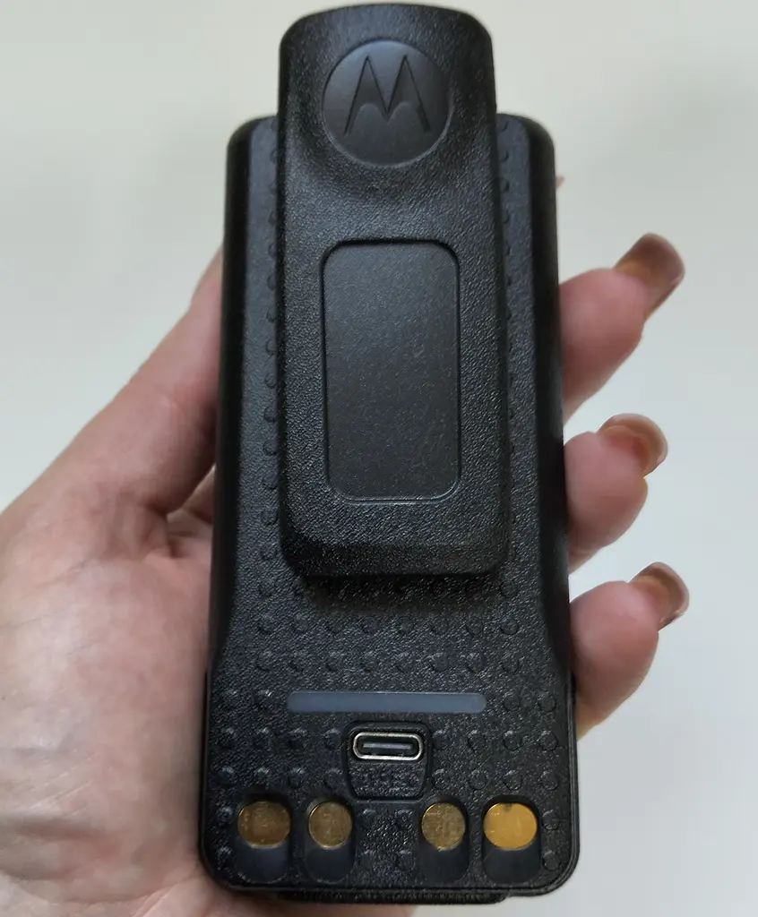 Акумулятор для Рації Motorola DP4400 5000 mAh з USB-C Батарея на Радіостанцію Моторола DP4800 DP4600 DP4400e + кліпса - фото 5