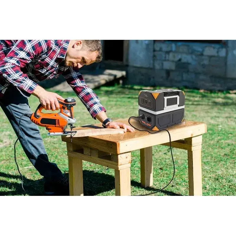 Портативная зарядная станция Technaxx 1200W Powerstation TX-231 - фото 6