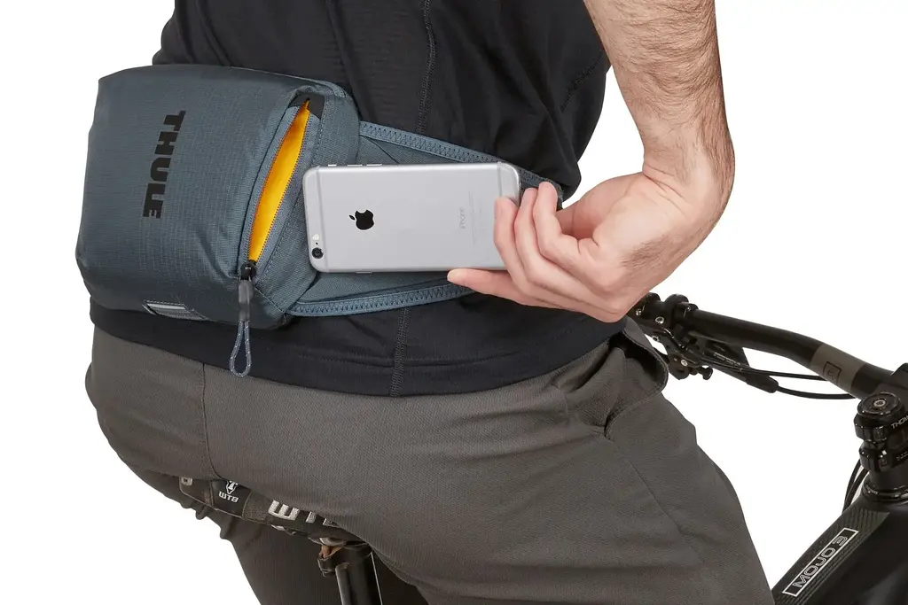 Поясная сумка Thule Rail Hip Pack 0.5L Dark Slate (3204479) [75213] - фото 7