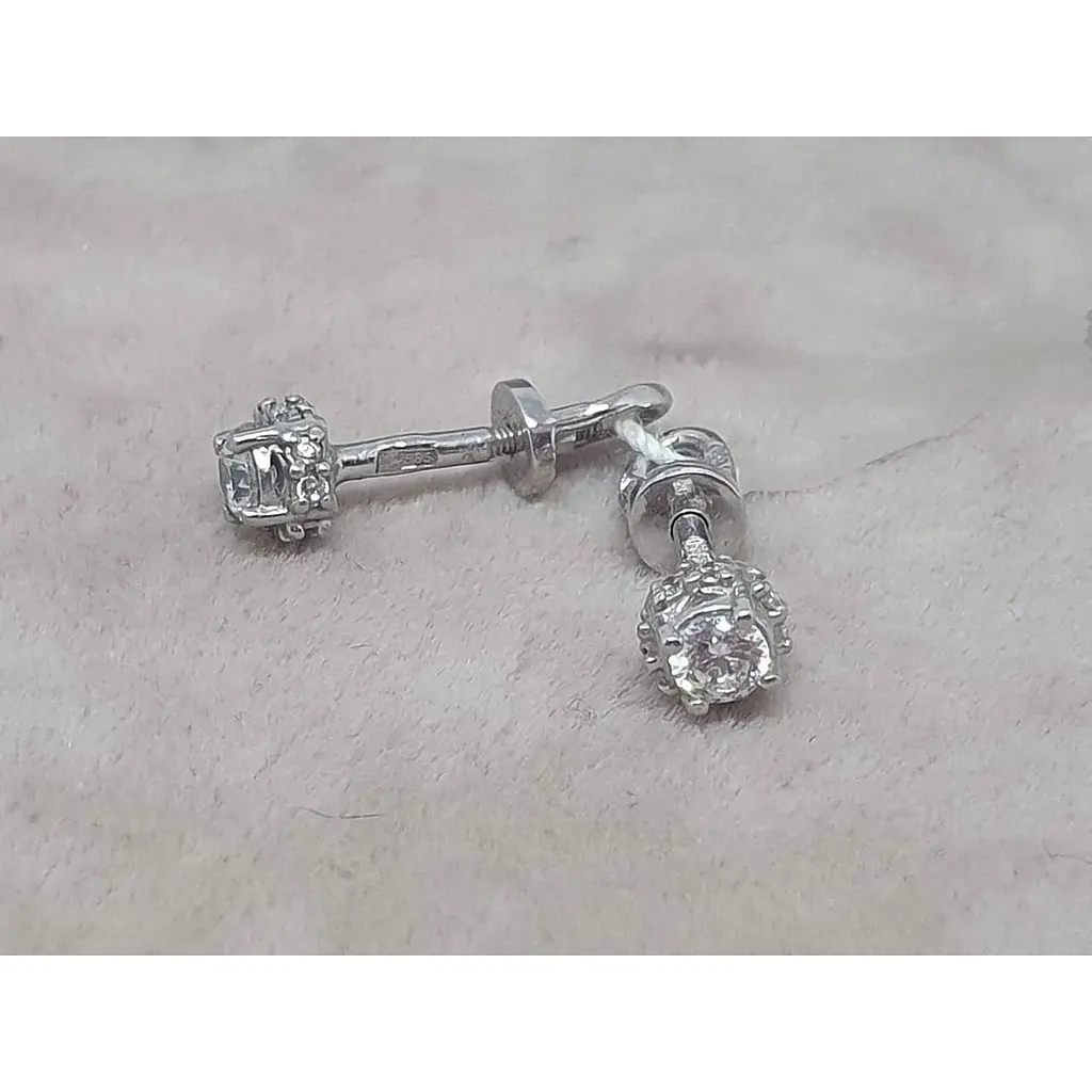 Золотые серьги-пуссеты Гаразд с фианитами. 3533382Б - фото 2