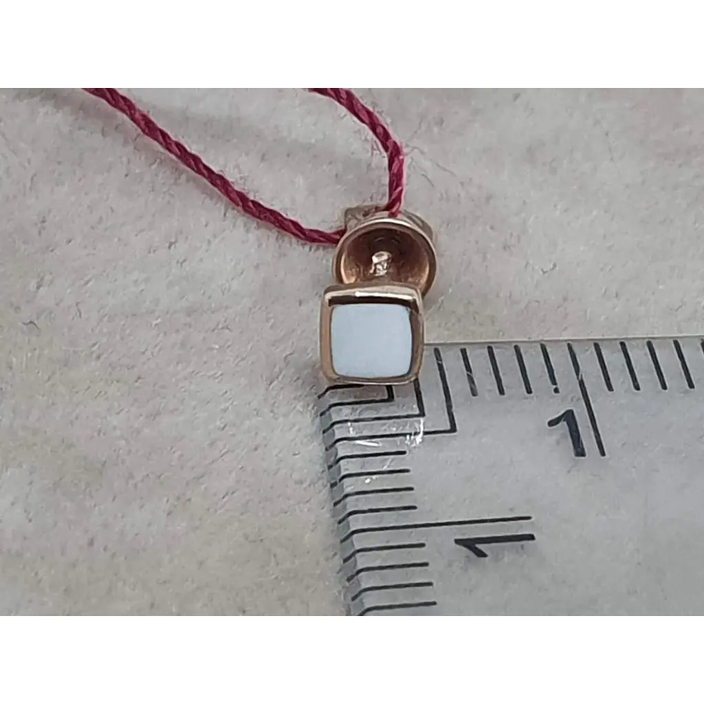 Золотая моносерьга-пуссета Tango с эмалью. 500040Ш БЕЛ - фото 3