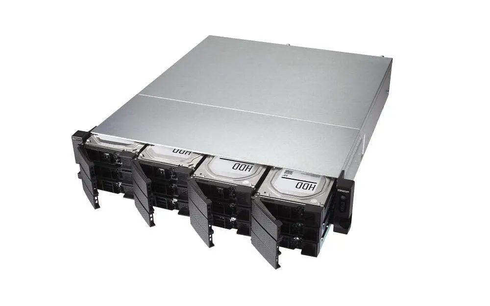 Сетевой накопитель Qnap TS-h1886XU-RP-R2-D1622-32G - фото 4