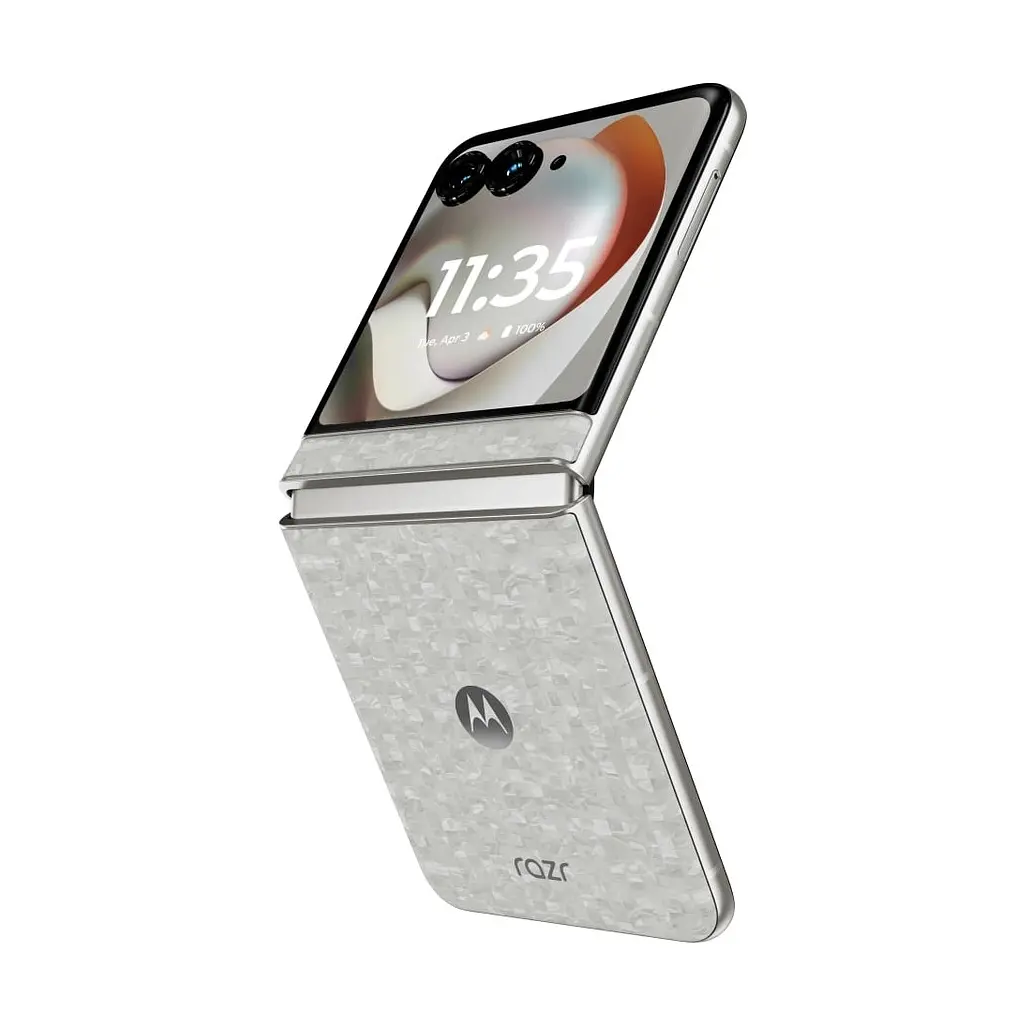 Мобільний телефон Motorola Razr 70 8/256GB Bright White (PBB60008PL) - фото 9