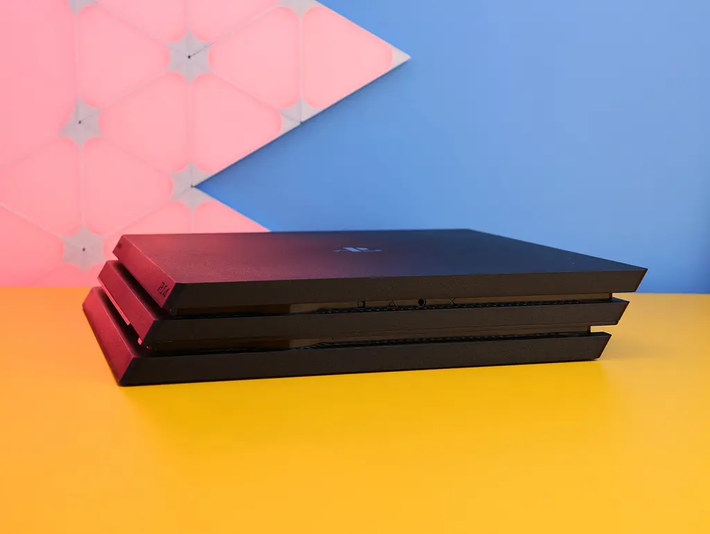 Ігрова консоль Sony PlayStation 4 Pro 1TB Black Б/У [158408] - фото 2
