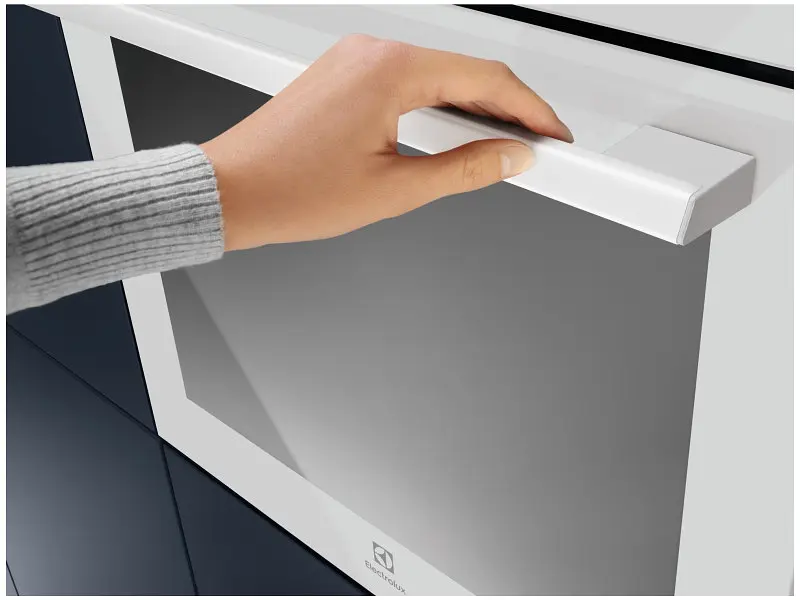 Духовка електрична Electrolux EOF5F50BV - фото 5
