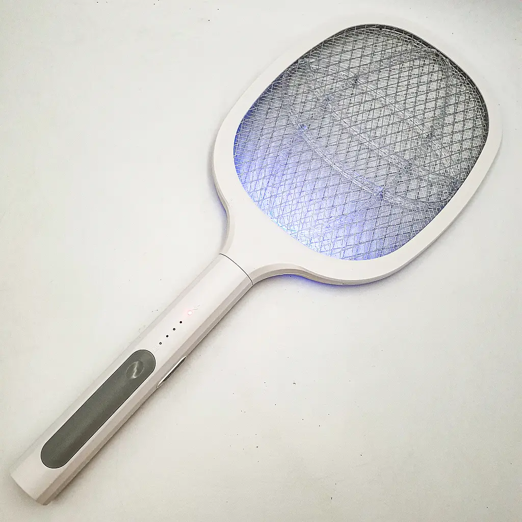 Мухобійка акумуляторна електрична ракетка знищувач комах UKC Electric Mosquito Swatter білий - фото 6
