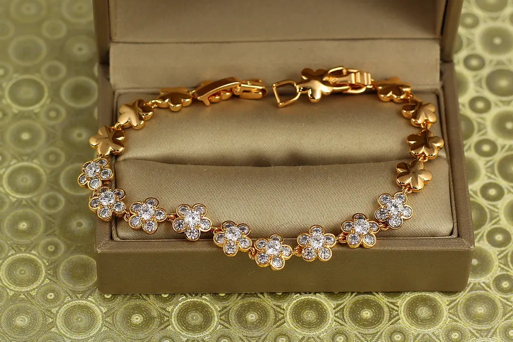 Браслет Xuping Jewelry Квітковий віночок 21 см 8 мм золотистий