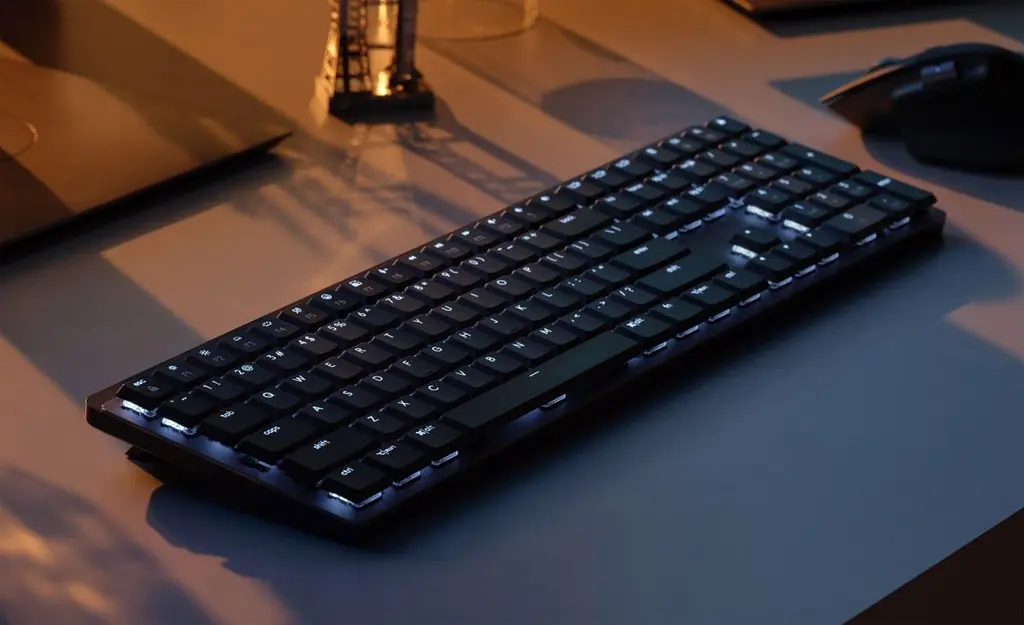 Клавіатура Logitech MX Mechanical Wireless Illuminated Performance Graphite Graphite Tactile Quiet (920-010757) [79480] - фото 6