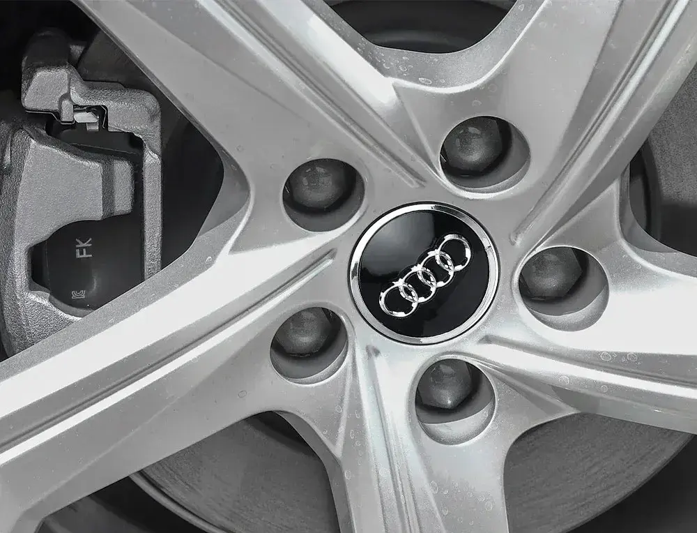 Ковпак колеса Audi Чорний+Хром d=69мм, посадковий d=60мм (ковпачок, заглушка диска) 1 шт - фото 2
