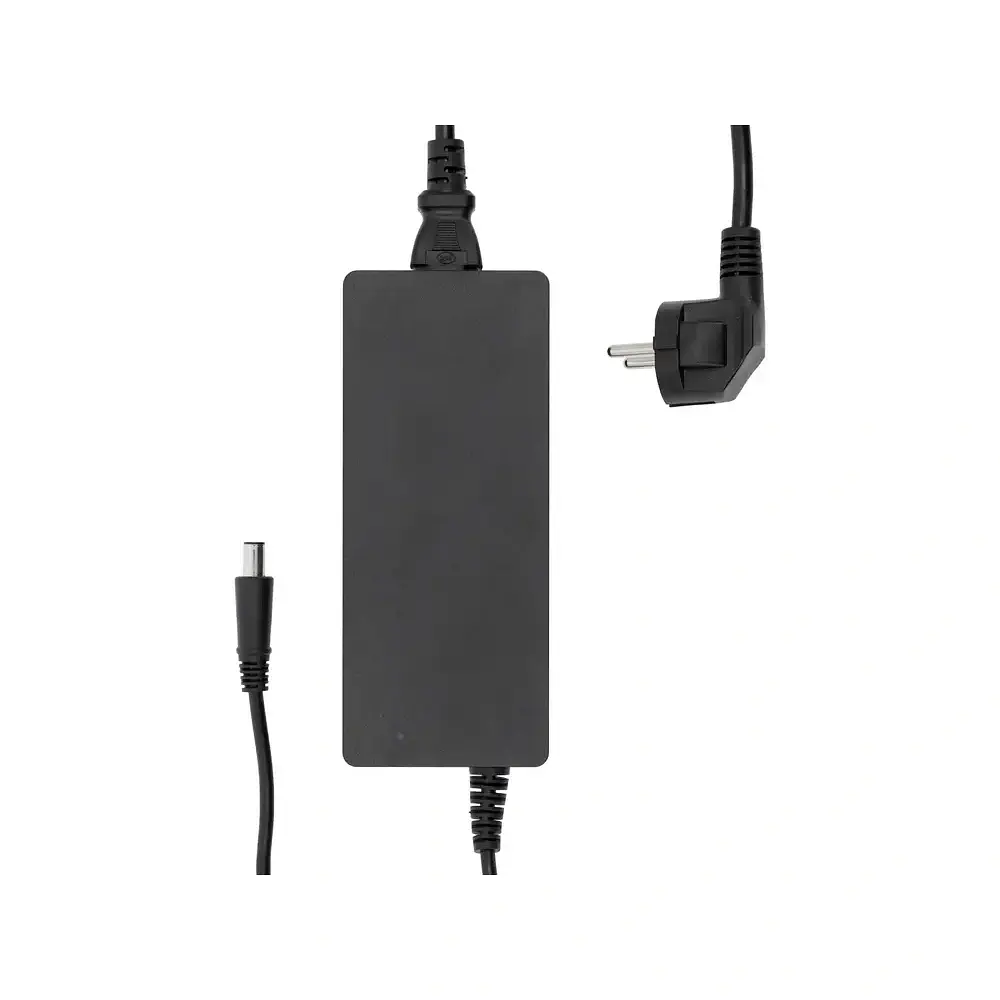 Портативная станция Yato 917 Вт/ч, выход 1.2 кВт, порты 230V AC / USB (YT-83092) - фото 9