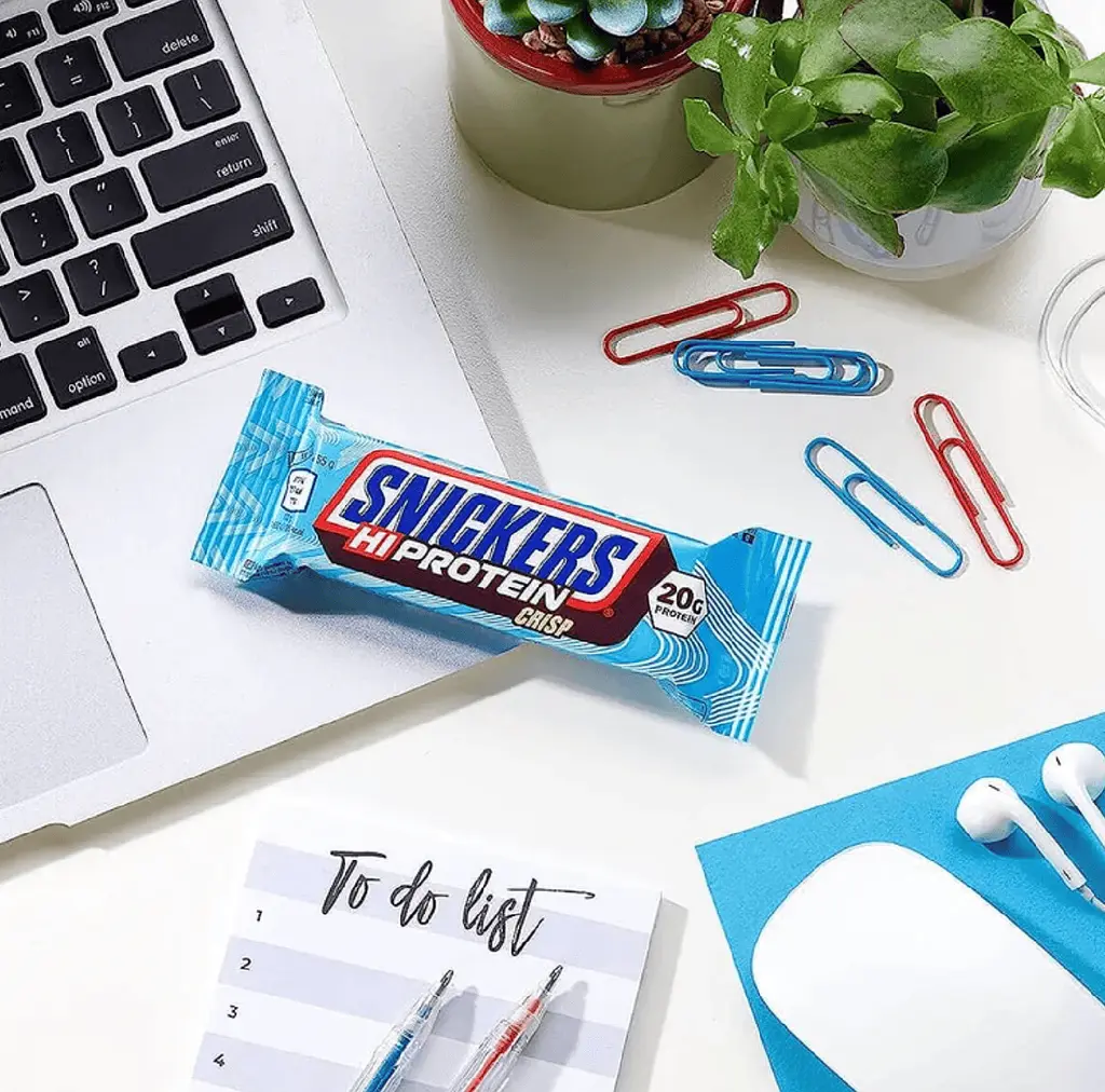 Шоколадний батончик Snickers Hi Protein Low Sugar Crisp 55 г - фото 6