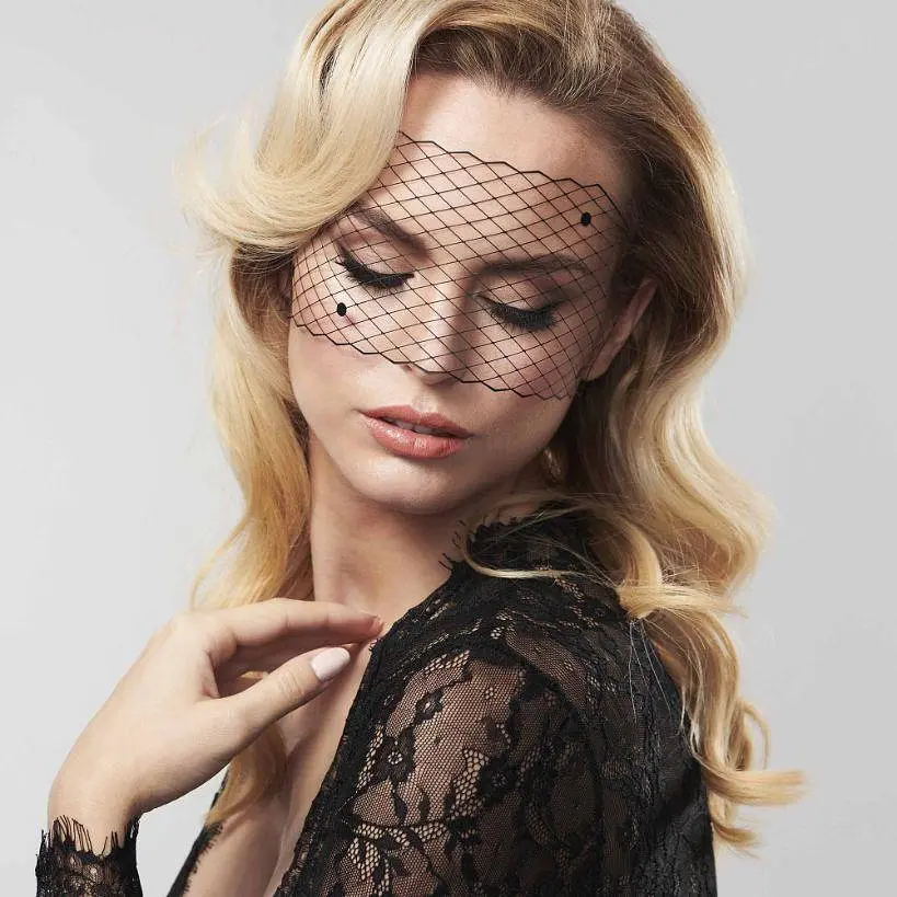 Маска на обличчя Bijoux Indiscrets Louise Mask вінілова з клейовим кріпленням - фото 4