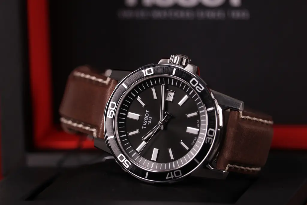 Годинник Tissot Supersport Gent T125.610.16.051.00 - фото 3