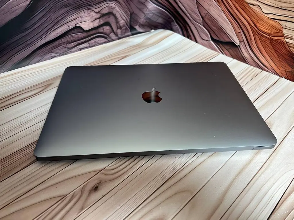 Ноутбук Apple MacBook Pro 13" i5-8257Y/8/256 (FVFDK6QMP3XY) Б/в - фото 8