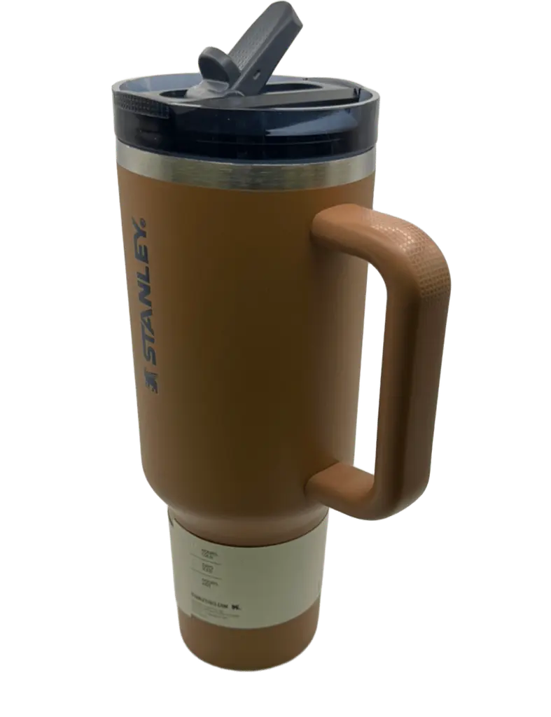 Термос термочашка Stanley Quencher ProTour Flip Straw Tumbler з нержавіючої сталі Caramel Brown 1,18 л KT7001976 - фото 2