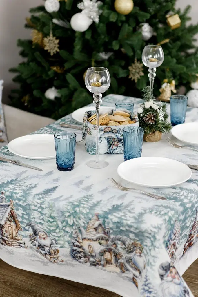 Скатерть Прованс гобеленовая Сказочные гномы 220х135 см (38449) - фото 10