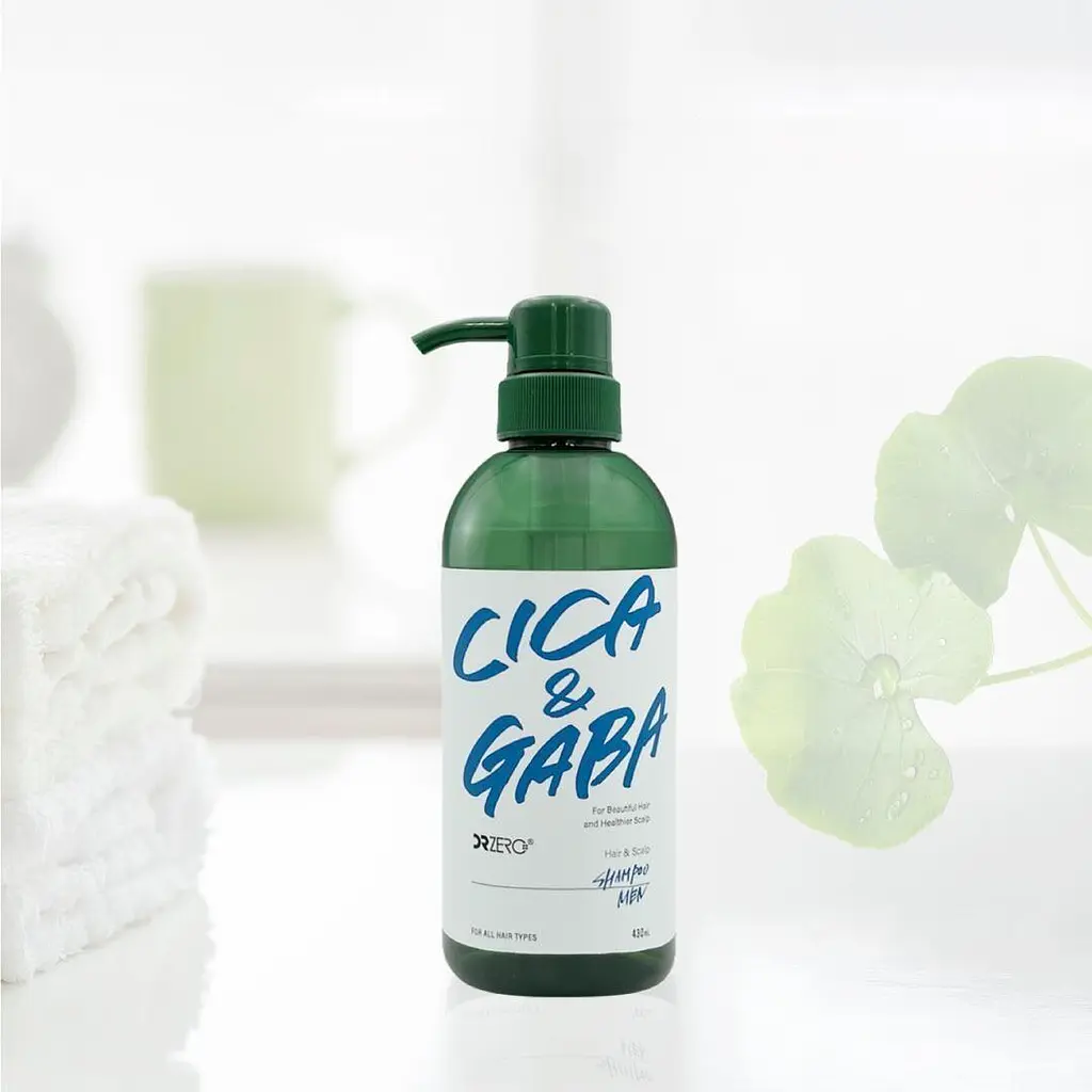 DR.ZERO Cica x Gaba Hair and Scalp Shampoo чоловічий відновлюючий шампунь для догляду за волоссям і шкірою голови, 430 мл - фото 2