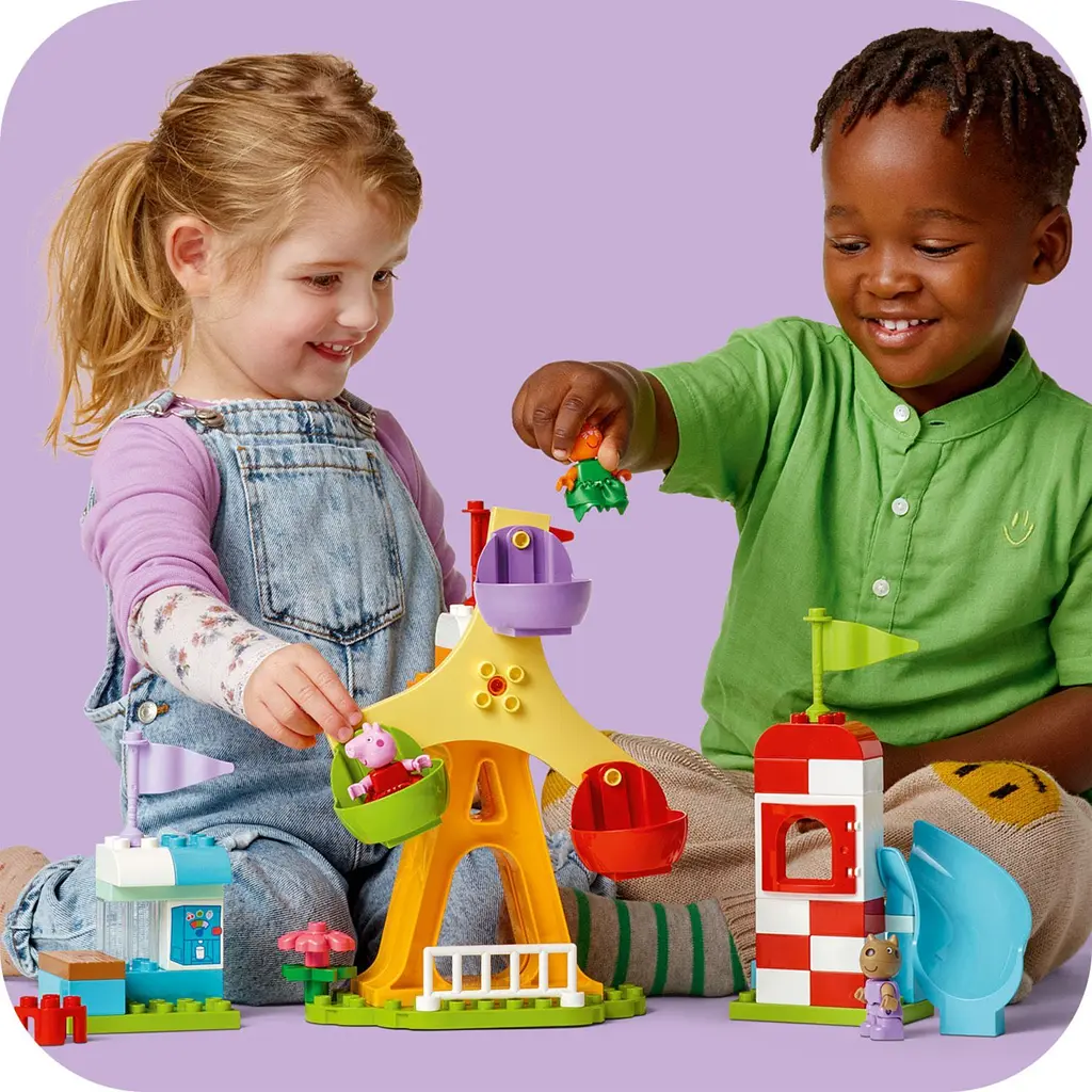 Конструктор LEGO DUPLO Peppa Pig Ярмарка развлечений 53 детали (10453) - фото 9