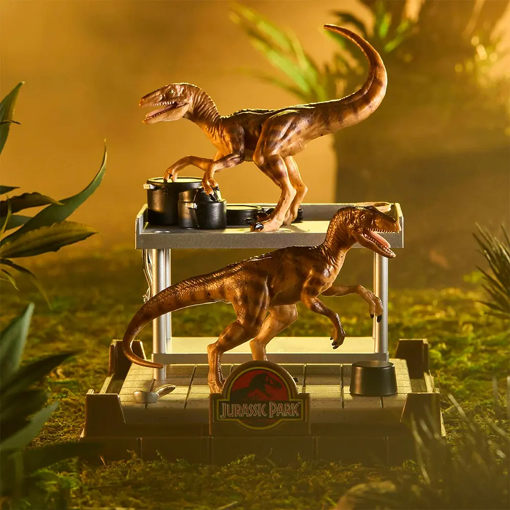 Фигурка Jurassic Park Velociraptor (Парк Юрского периода) - фото 3