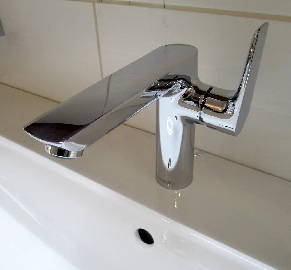 Змішувач для умивальника Hansgrohe Talis E без донного клапанаа хром 71755000 - фото 3