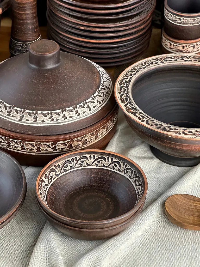 Столовий сервіз керамічного (глиняного) посуду на 12 осіб Ангоб - фото 2