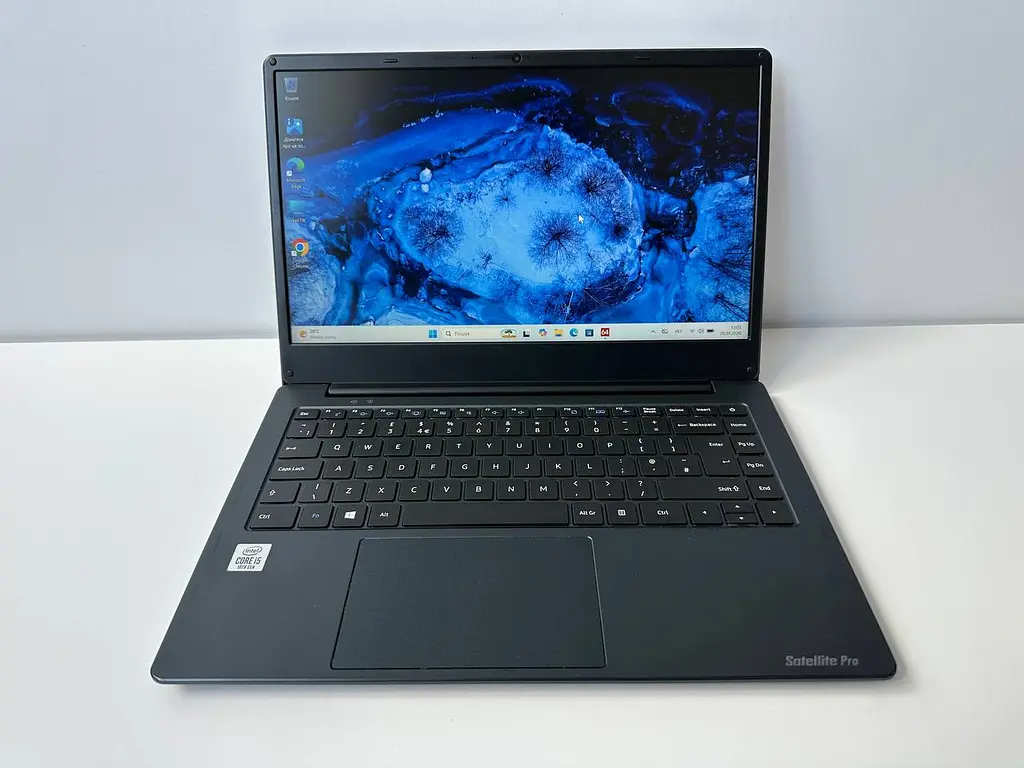 Ноутбук Toshiba (Dynabook) Satellite Pro C40-H-107 14" (i5-1035G1 / 8GB / SSD 256GB / 1920х1080) б/в - фото 2