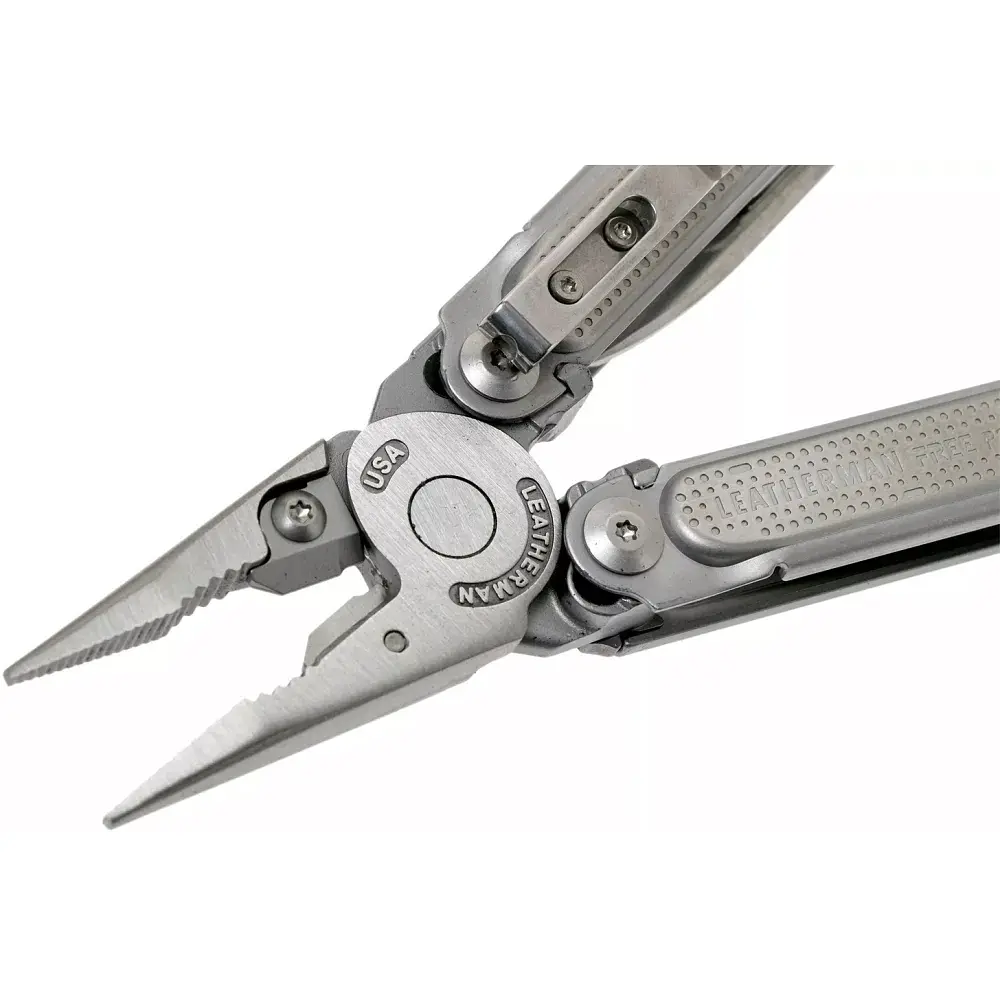 Мультитул Leatherman 832638 Free P2 Silver + чохол - фото 3
