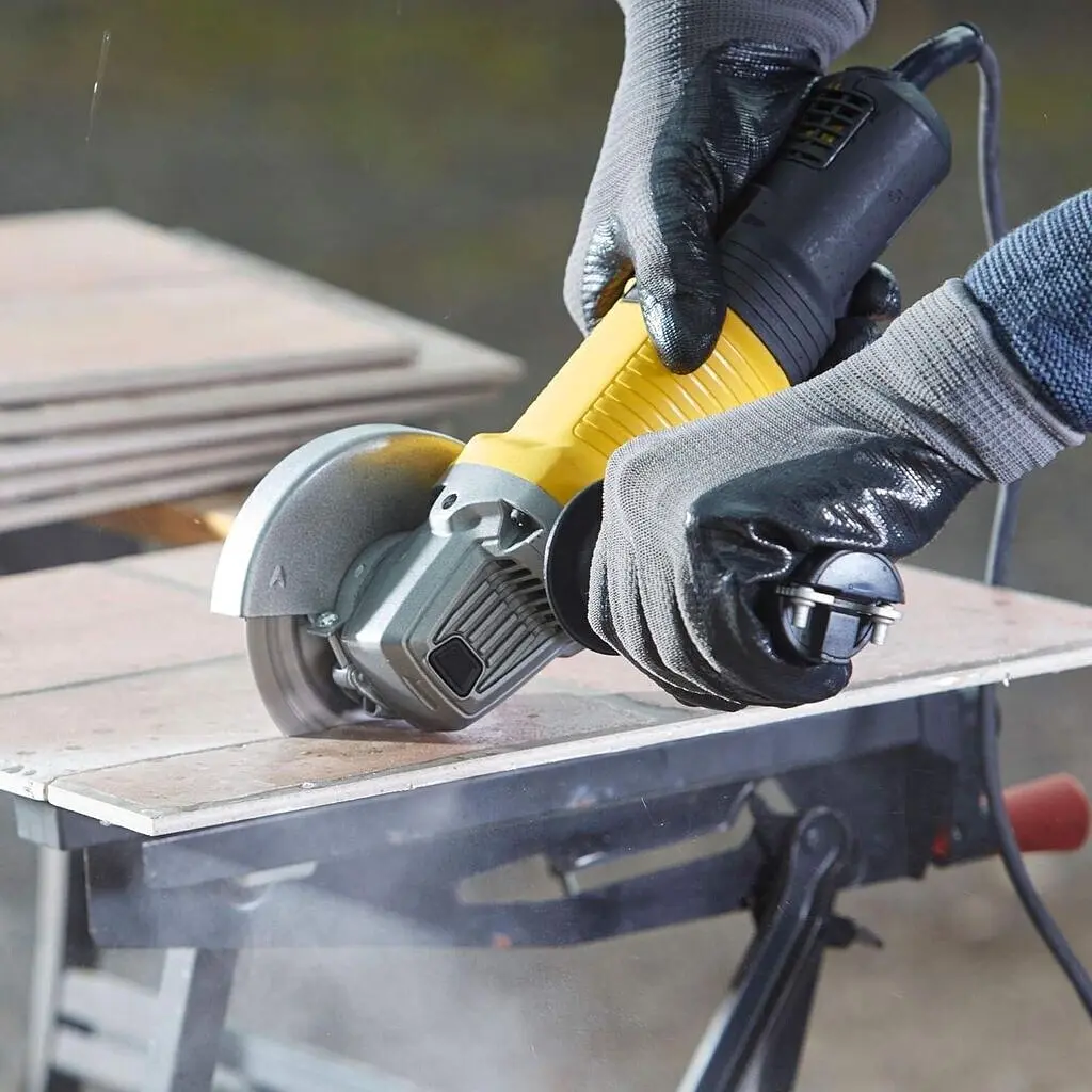 Шлифмашина угловая Stanley FatMax 850 Вт 115 мм (FMEG210-QS) - фото 5