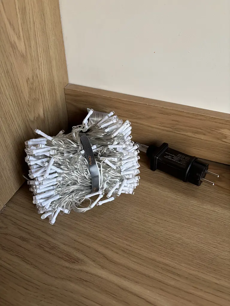 Світлодіодна гірлянда Ollny NYA0400B 40 м 400 LED IP44 для вулиці та дому з пультом дистанційного управління і 8 режимами (SKU-129) - фото 6