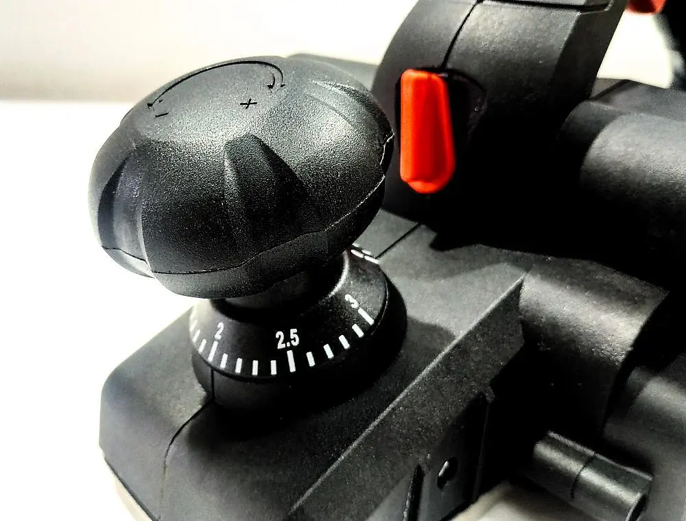 Электрорубанок Narva NEP-82/1000 82 мм 17000 об/мин 1000 Вт 30412 - фото 4