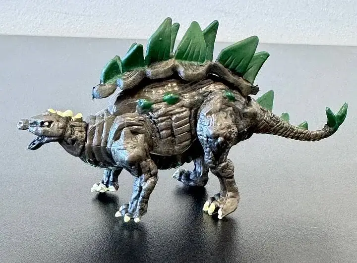 Фігурка динозавра Стегозавр фіолетово-зелений Dino Toys 56610 - фото 7