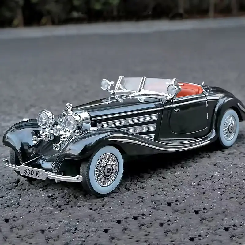 Колекційна металева модель автомобіля АвтоЕксперт Mercedes-Benz 500K Special Roadster 1936 з інерцією, світлом та звуком 1:24 - фото 6