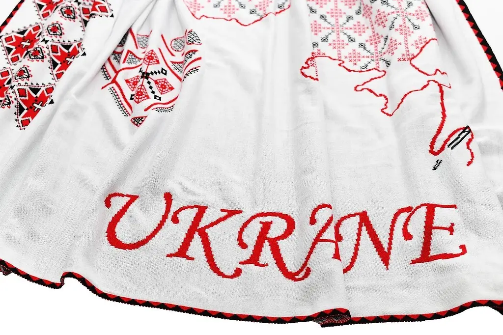 Плед Прованс Вышиванка 100х150 см белый с красным (27842) - фото 4