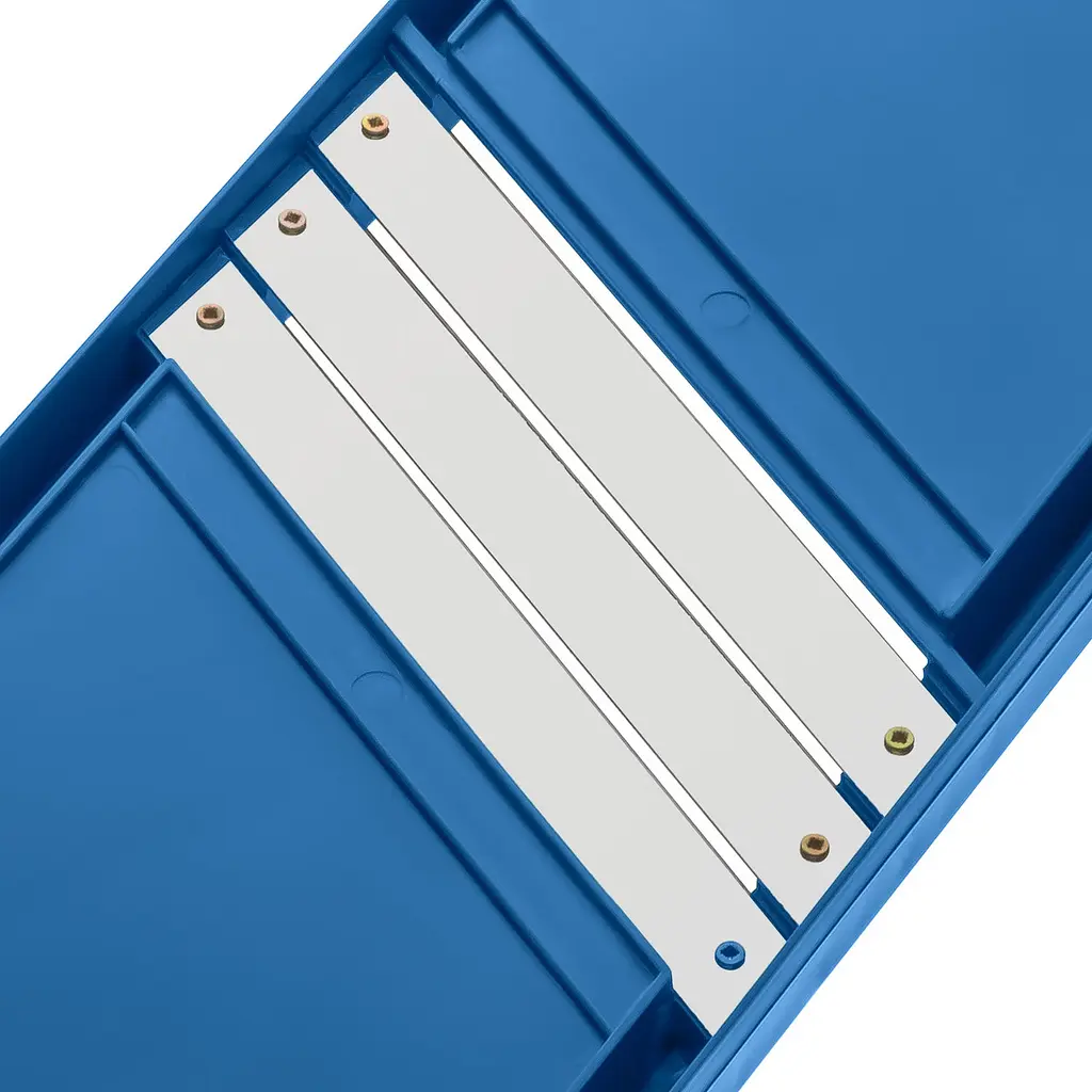 Ручна пластикова шатківниця шинковка для капусти та нарізки овочів та фруктів з трьома лезами (16.5х39 см), Kitchette Синій 86941 - фото 6