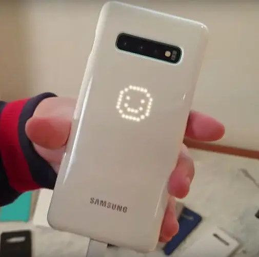 Чохол протиударний Official LED Cover EF-KG975CWEGRU для Samsung Galaxy S10 Plus (6.4") White - фото 3