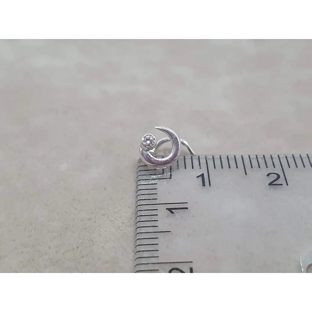 Серебряная серьга-пирсинг в нос Dear. 1051.1С - фото 5