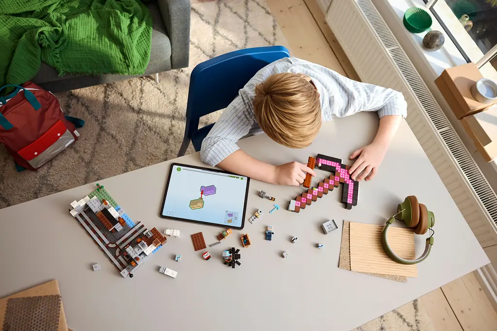 Конструктор LEGO Minecraft Шахта Кирка 530 деталей (21277) - фото 16