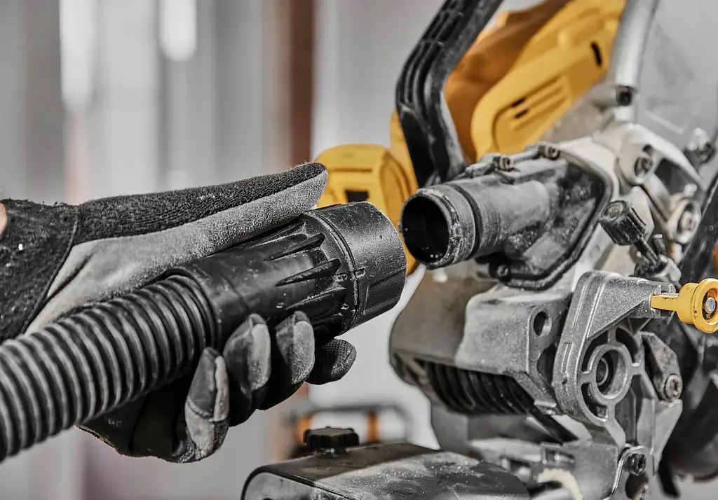 Пила торцювальна акумуляторна DeWalt без АКБ та ЗП DCS781N - фото 19