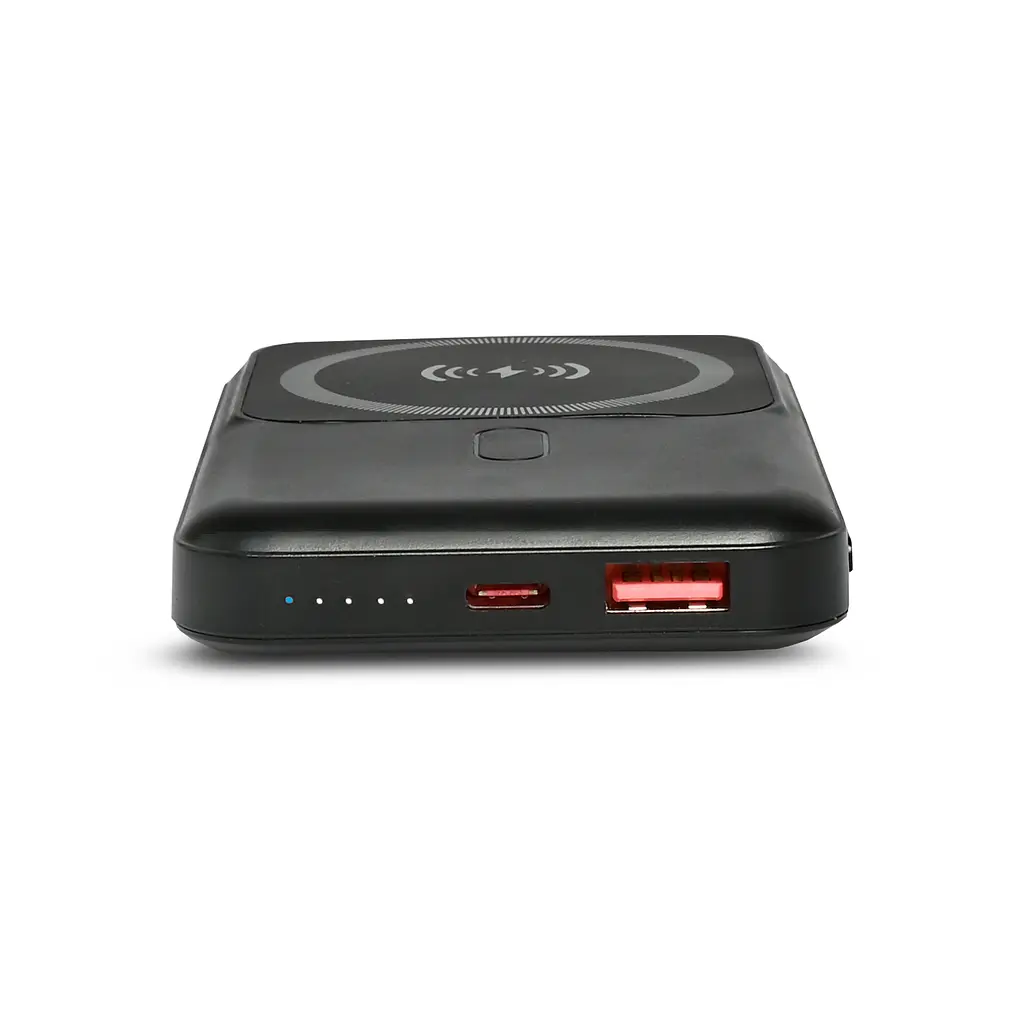 Повербанк с беспроводной зарядкой 10000mAh Titanium MA02 22.5W Black (TPB-MA02-B) - фото 2